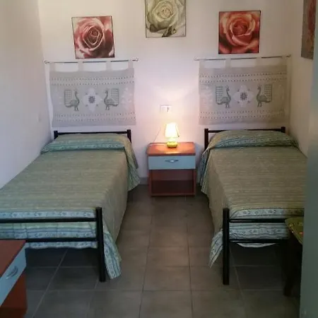 Milù Appartment Villasimius Extérieur photo